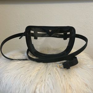 Kelly Wynne clear belt bag in black